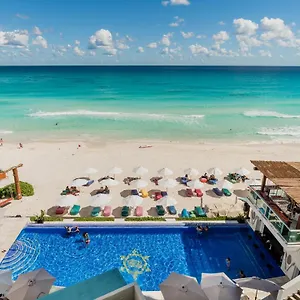  Apartamento *turquoise Escape- Beachfront By Casa Paraiso* México